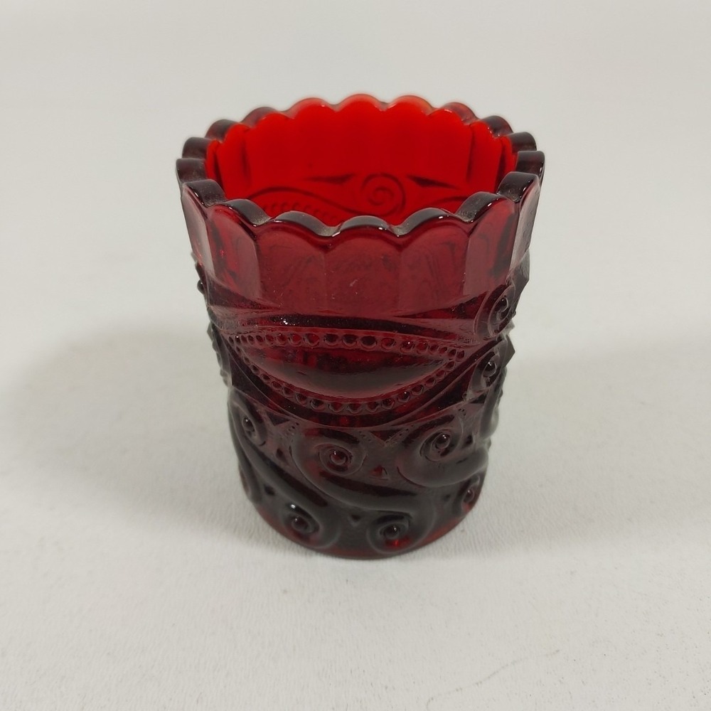 L. G. Wright Eye Winkler Toothpick‎ Holder Ruby Red Scallped Edge 2.75" Tall